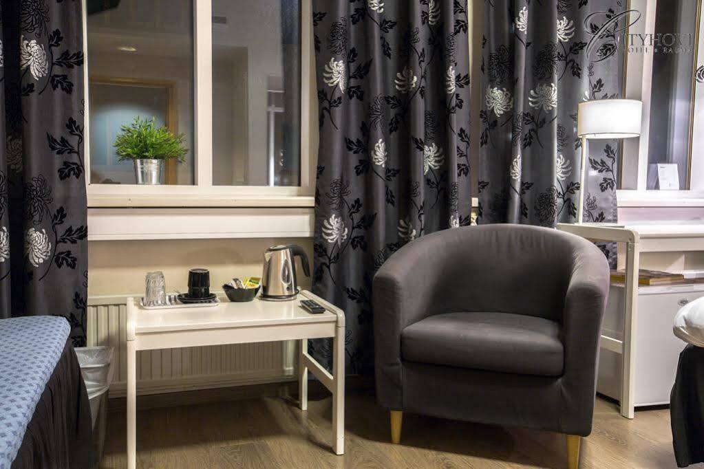 Hotel Cityhovi Rauma Exterior foto